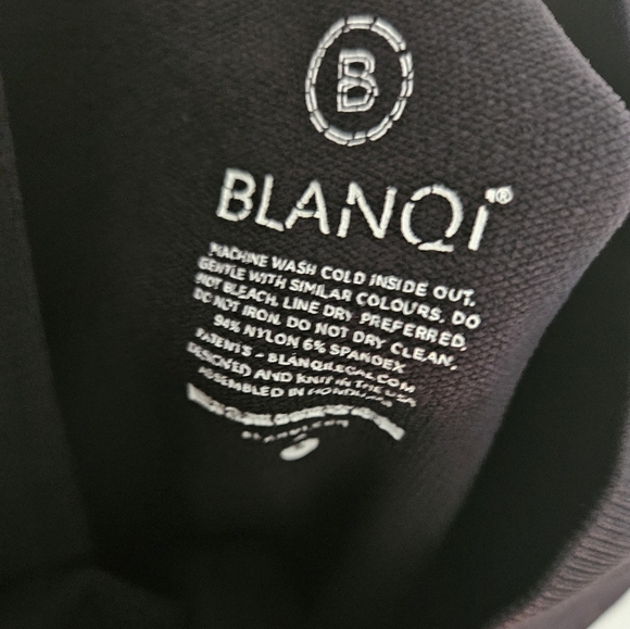 BLANQI Black Textured Leggings - Picture 3 of 3